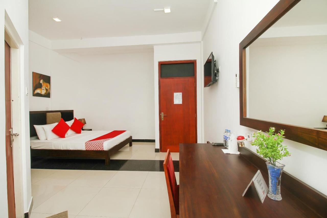 Hotel 198 Negombo Exterior foto
